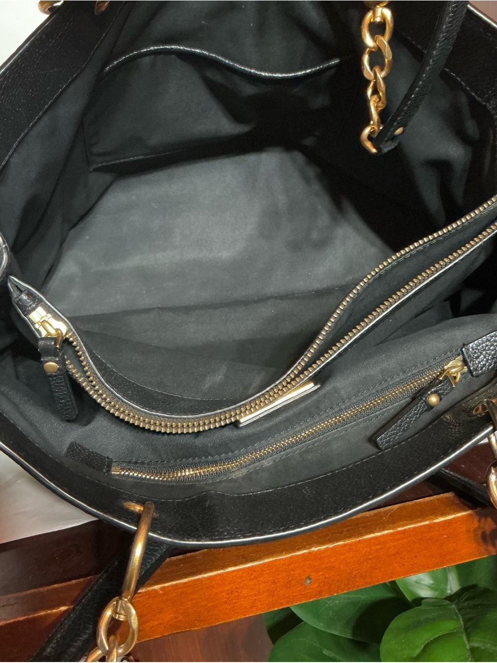 Tory Burch Satchel Black Pebble Leather - Picture 7 of 7